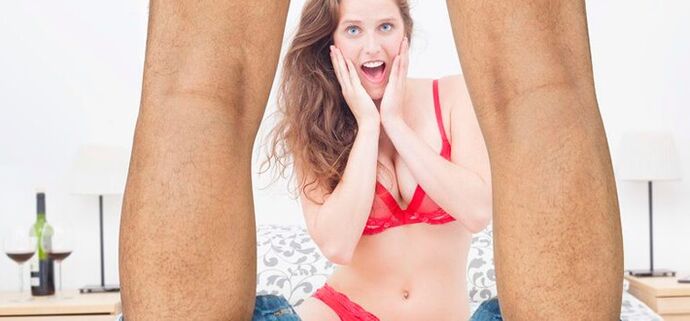muller sorprendida polo aumento do tamaño do pene do home foto 2
